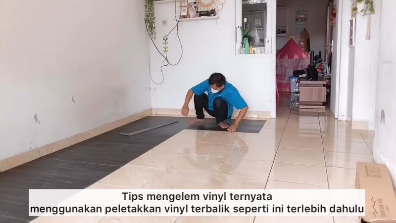 Install the vinyl upside down