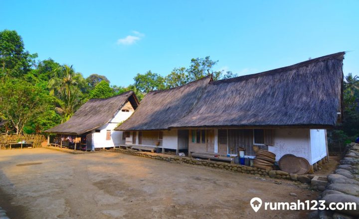 Rumah Adat Jawa Barat dan Jenisnya