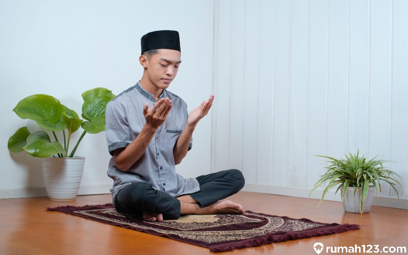 12 Manfaat Sholat Dhuha, Bisa Lancarkan Rezeki dan Lapangkan Jodoh!