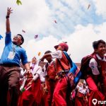 20 Contoh Yel Yel Singkat Kelompok untuk Berbagai Acara. Lucu, Kreatif, dan Mudah Dihapal!