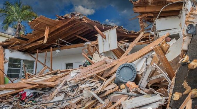 12 Arti Mimpi Rumah Roboh Menurut Primbon Jawa, Tidak Semua Bermakna Kesialan