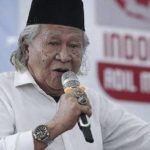 Dikenal Kontroversial, Intip Potret Rumah Babe Ridwan Saidi yang Penuh Koleksi Lukisan