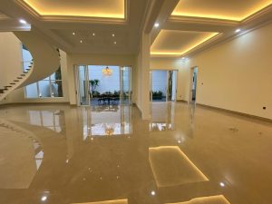 ruangan rumah di kebayoran baru