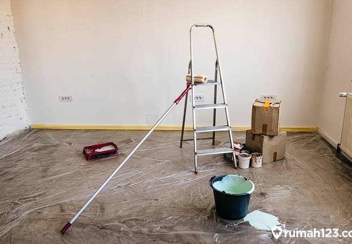 cara menghilangkan cat di keramik
