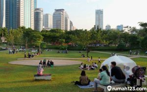 10 Taman Kota Jakarta Terbaik yang Wajib Dikunjungi Saat Akhir Pekan!