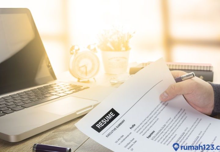 _Surat Lamaran Kerja di Pabrik