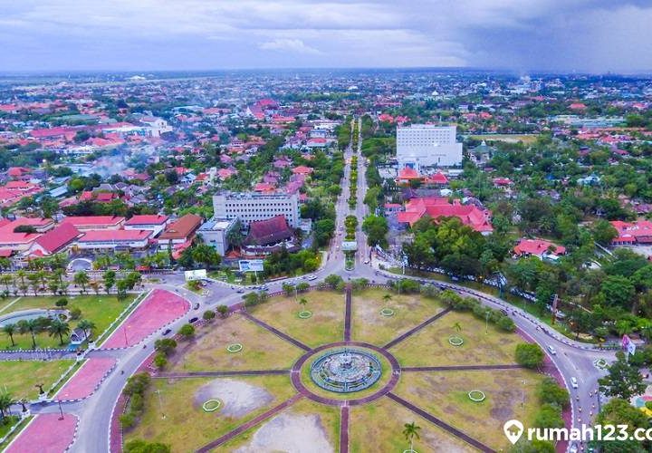 daftar kota terluas di indonesia