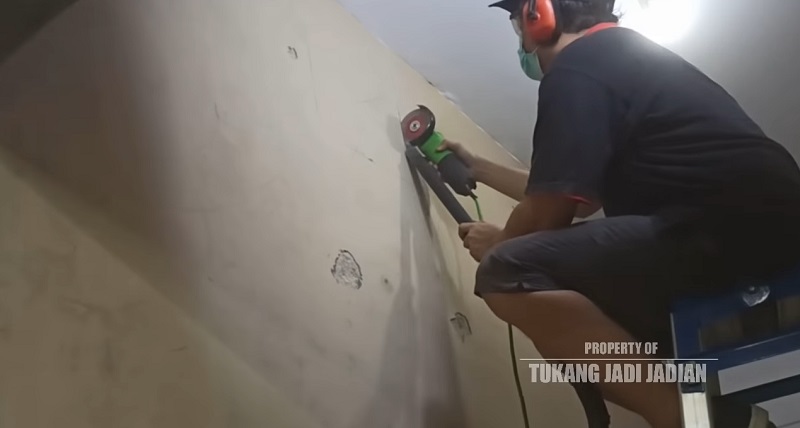 drilling for chamber fan