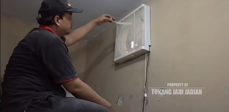 The final stage of the exhaust fan