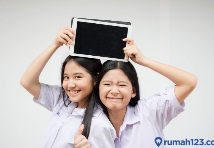 puisi tentang sahabat