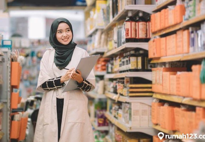 gaji apoteker di indonesia