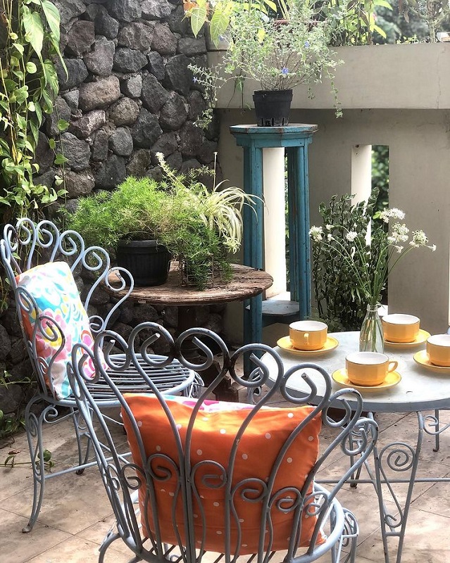 Decorative stone design