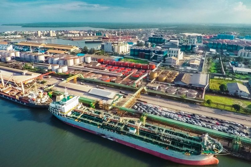 pelabuhan terbesar di indonesia Pelabuhan Belawan