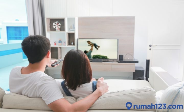 Menonton siaran digital untuk tayangan ANTV