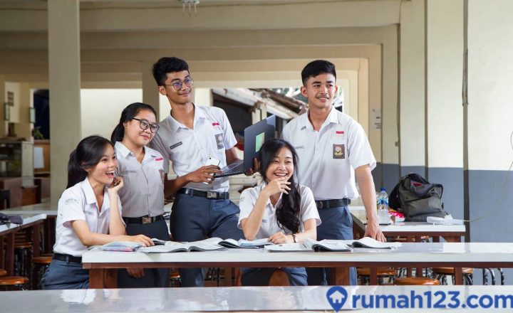 perbedaan sma dan smk