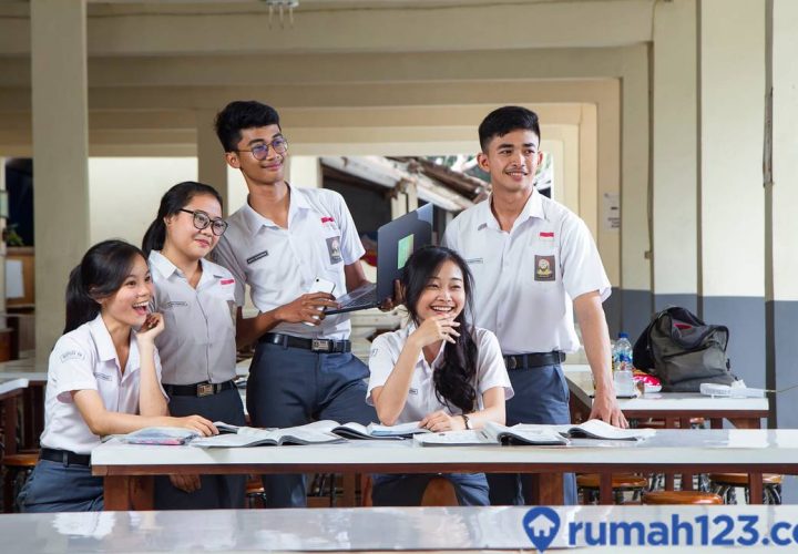 perbedaan sma dan smk