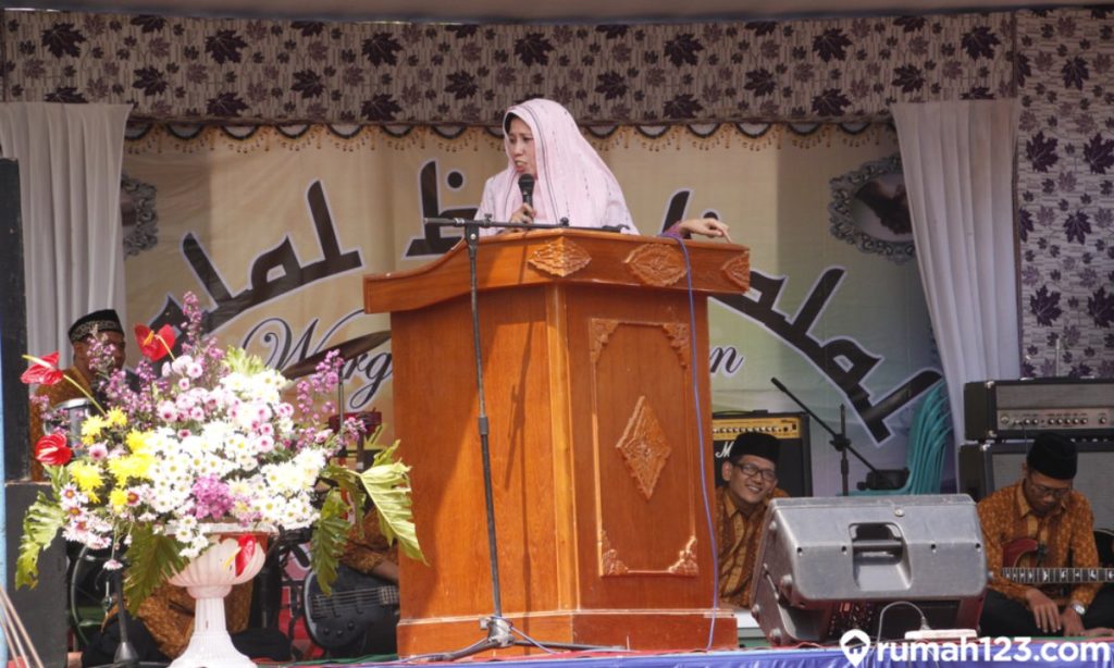 8 Contoh Pidato Bahasa Lampung Berbagai Tema Terbaru