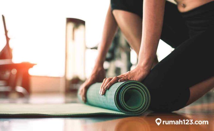 cara membersihkan matras yoga
