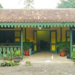 7 Inspirasi Pagar Rumah Betawi yang Jauh dari Kesan Kuno