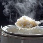 5 Cara Menyimpan Nasi agar Tidak Basi dan Tahan Lama. Bukan di Rice Cooker!