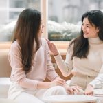 Contoh Sugesti dalam Interaksi Sosial di Kehidupan Sehari-hari, Lengkap dengan Penjelasannya