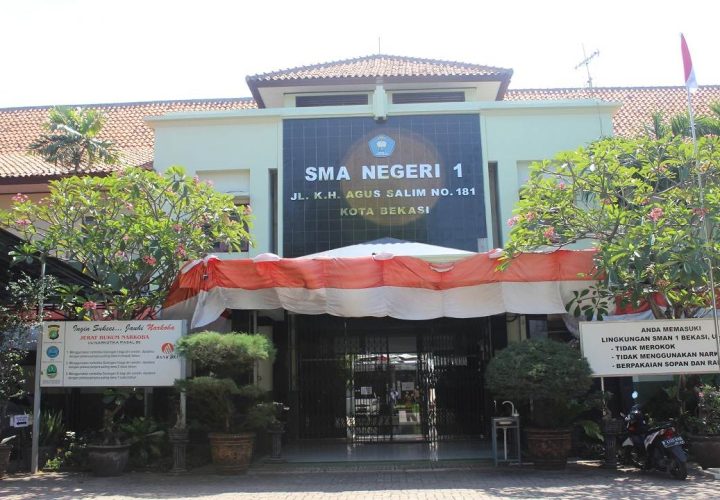 sekolah di bekasi