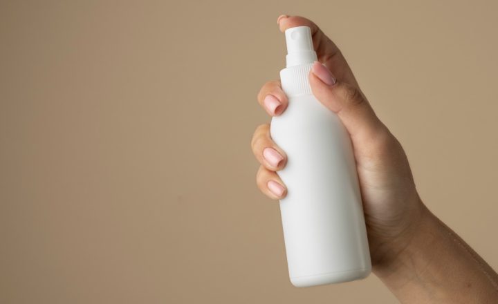 deodorant spray