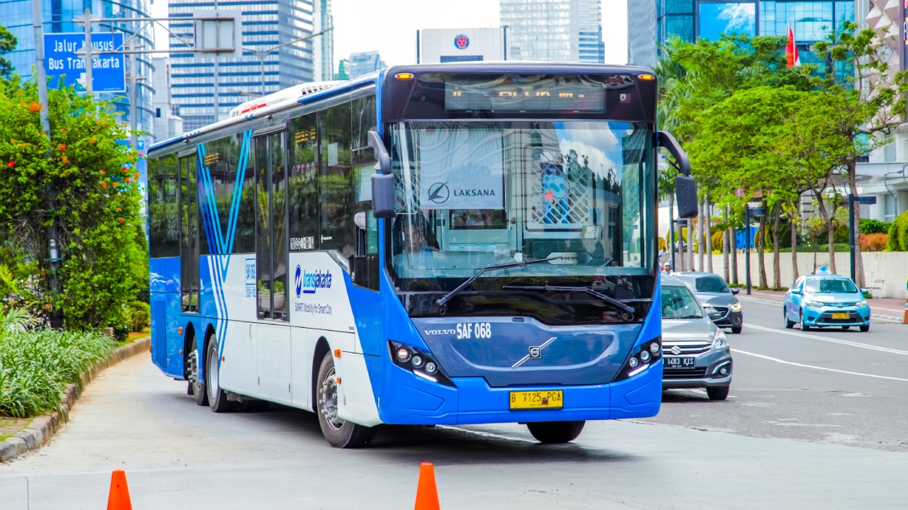 Rute Transjakarta D11 Depok-BKN Via Cibubur Terbaru 2023