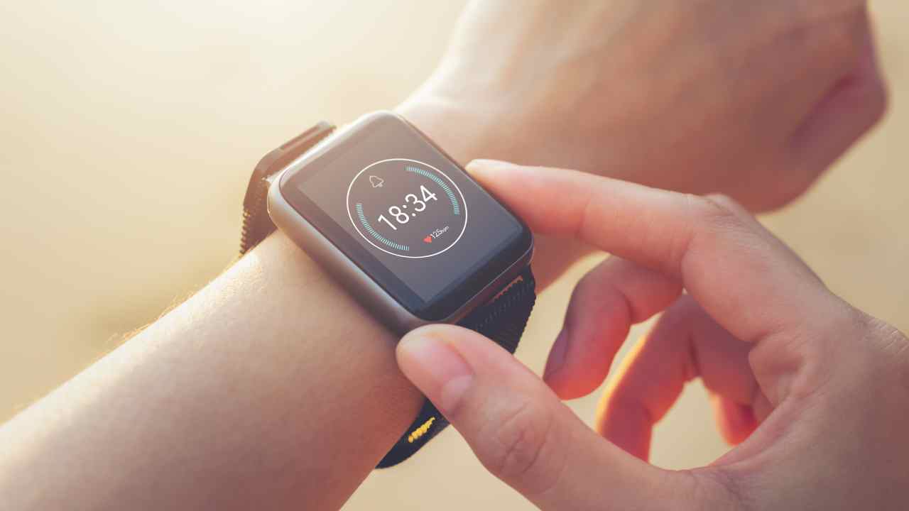 3 Smartwatch Murah Terbaik 2024. Berkualitas dan Awet Baterai!