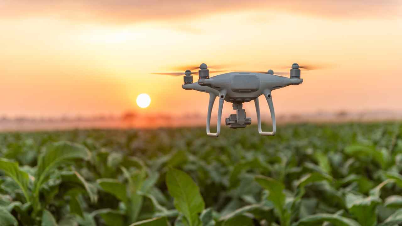 4 Rekomendasi Drone Pertanian Terbaik untuk Efektifkan Pekerjaan Agraria