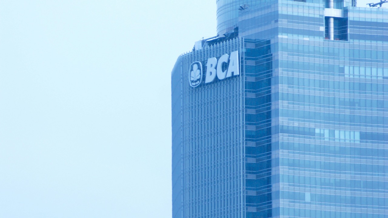 BCA Raih Penghargaan Golden Property Awards 2024, Inovasi Tiada Henti Jadi Kuncinya